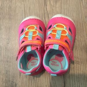 Tobias pink sneaker sandal